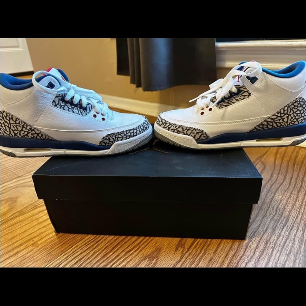 Air Jordan 3 Retro OG BG- True Blue. Youth size 6 - Picture 5 of 6